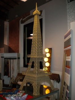 Torre Eiffel in cartone 